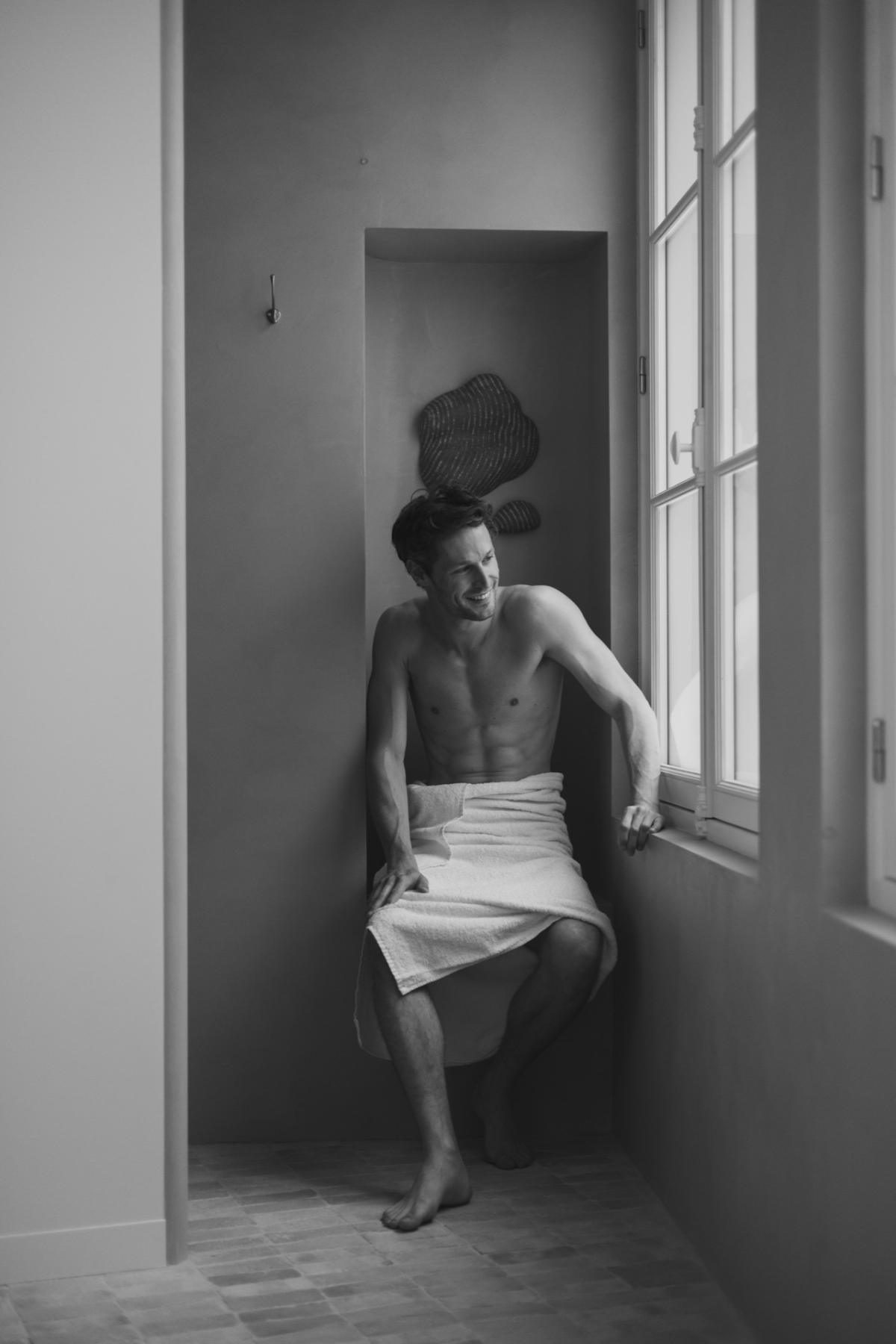 1.75 Paris – Séjournez dans appartements et hôtels élégants - Must-have guide to Valentine's Day in Paris, by Real Parisians