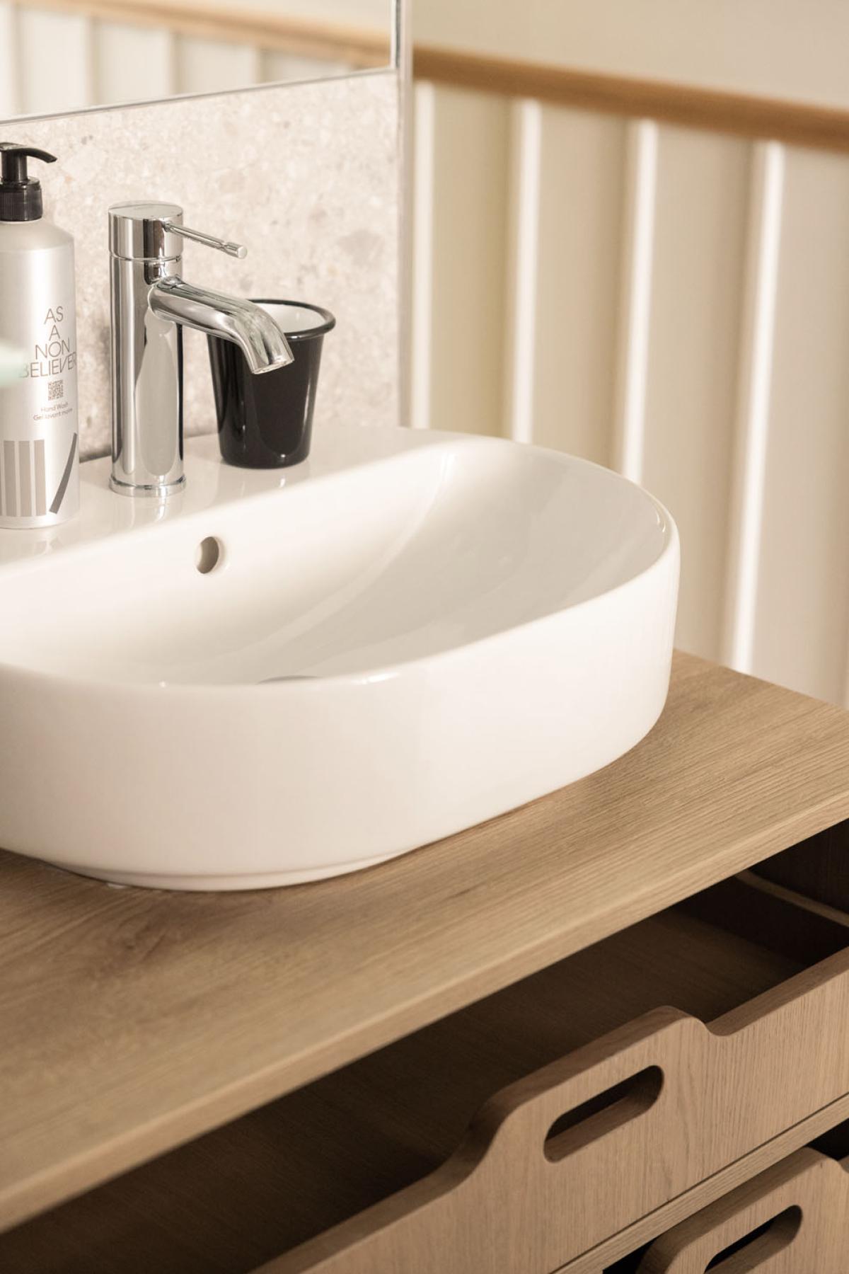 Standard / 1.75 Le Charme – Hôtel design Paris 13, chambres, bistrot & bar