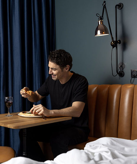 1.75 Le Charme – Hôtel design Paris 13, chambres, bistrot & bar