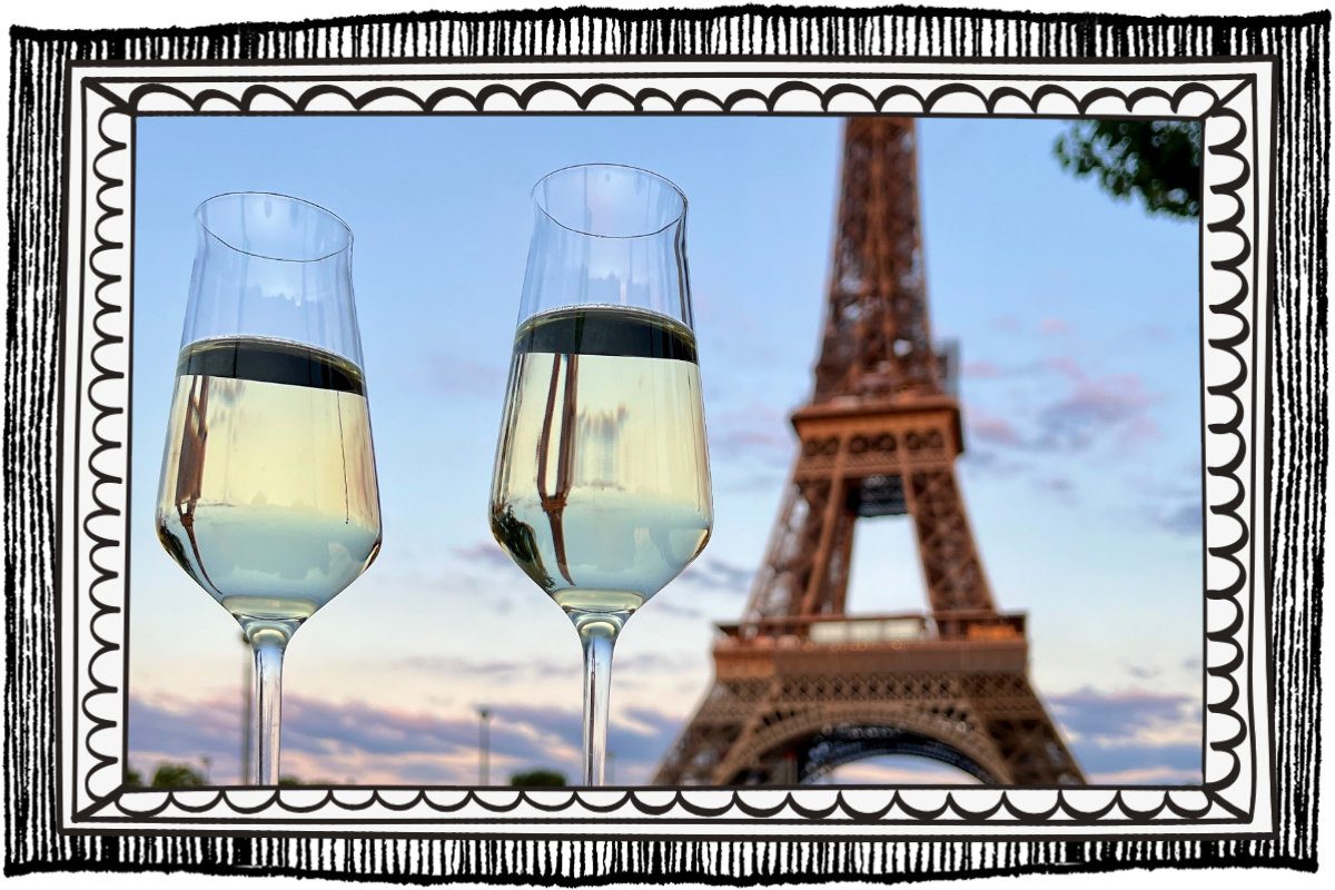 Verres de champagne et tour eiffel bars 7ème arrondissement